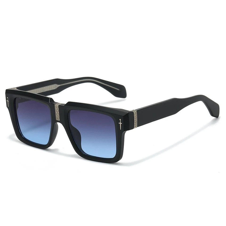 Plastic Frame Polarized Sunglasses
